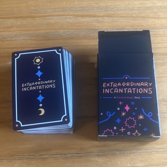 Colorful Tarot Card Set - Picture 5 of 7